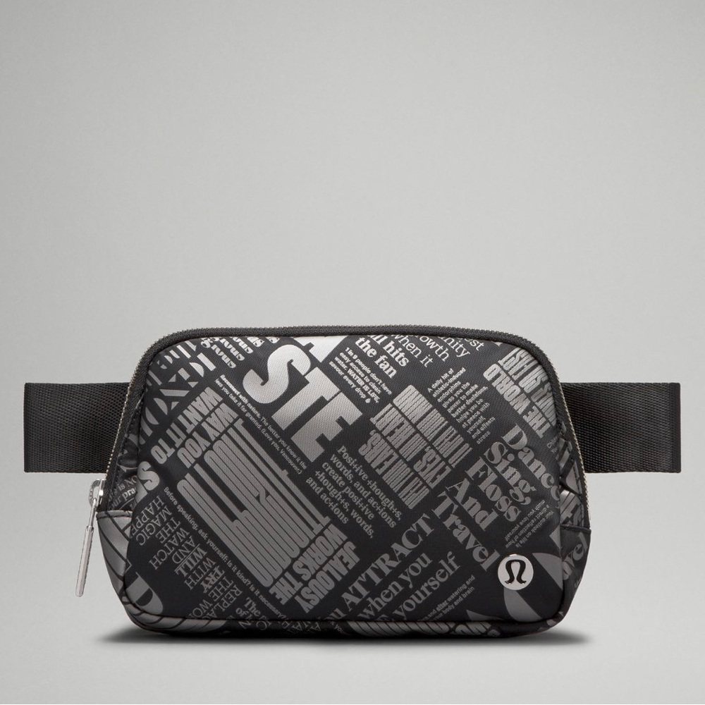 NEW LULULEMON BELT BAG MANIFESTO PRINT